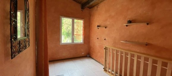 Apartamento T2 em Poggio-di-Nazza, France N.º 79276 2