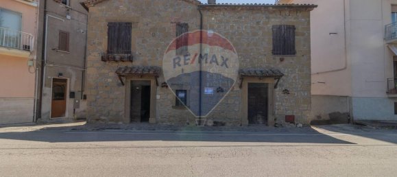 Дом с 3 комнатами в Фарнезе, Италия № 120640 23