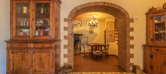 Дом с 3 комнатами в Фарнезе, Италия № 120640 15