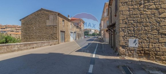 Дом с 3 комнатами в Фарнезе, Италия № 120640 18