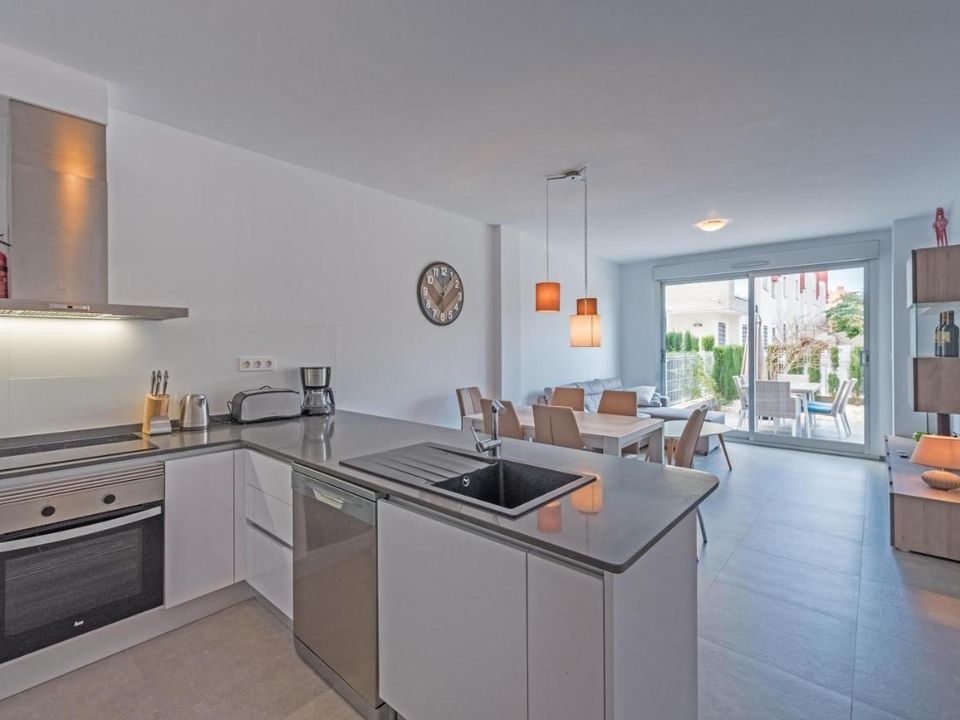 3 bedrooms Bungalow in Torrevieja, Spain No. 178213