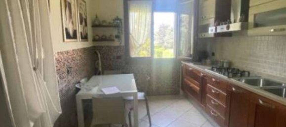2-salle Appartement à Giussano, Italy No. 8206 7