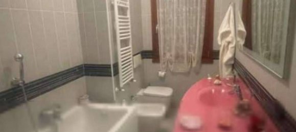 2-salle Appartement à Giussano, Italy No. 8206 2