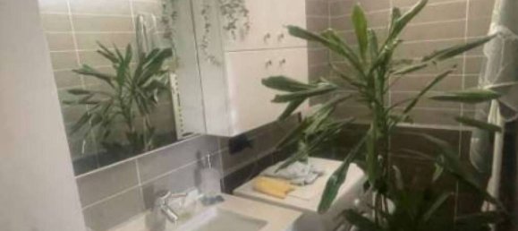 2-salle Appartement à Giussano, Italy No. 8206 4