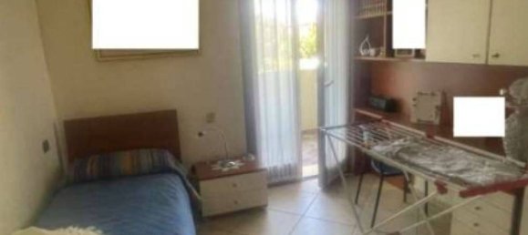 2-salle Appartement à Giussano, Italy No. 8206 3