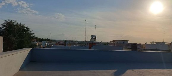 8 bedrooms Villa in Bitonto, Italy No. 343947 2