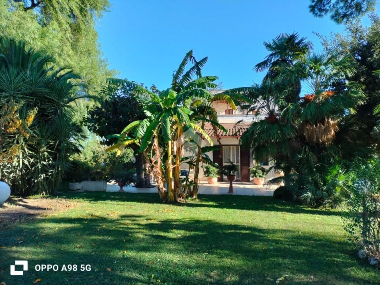 6 rooms Villa in Castellaneta, Italy No. 129797