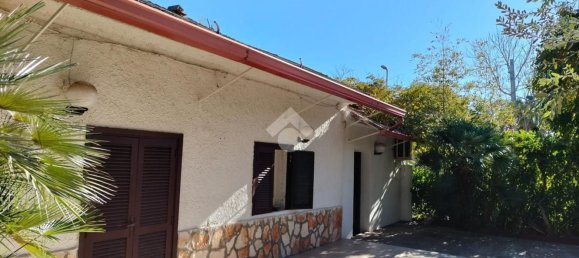 6 rooms Villa in Castellaneta, Italy No. 129797 20