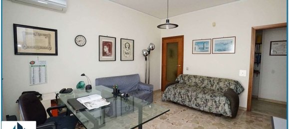Apartamento de 5 dormitorios en Messina, Italy No. 318460 7