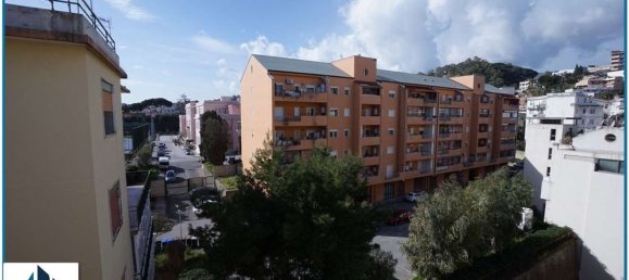 Apartamento de 5 dormitorios en Messina, Italy No. 318460 21