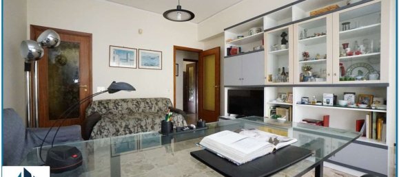 Apartamento de 5 dormitorios en Messina, Italy No. 318460 8