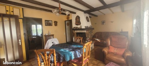 2 bedrooms House in Chambly, France No. 219880 11