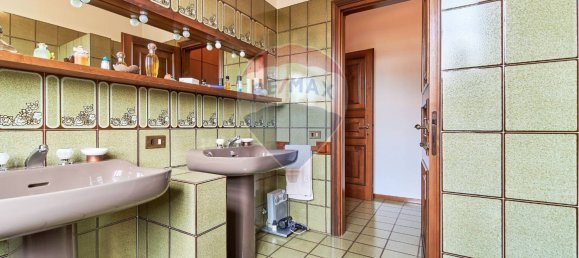 4-Zimmer Villa in Brusaporto, Italy, Nr. 236835 37