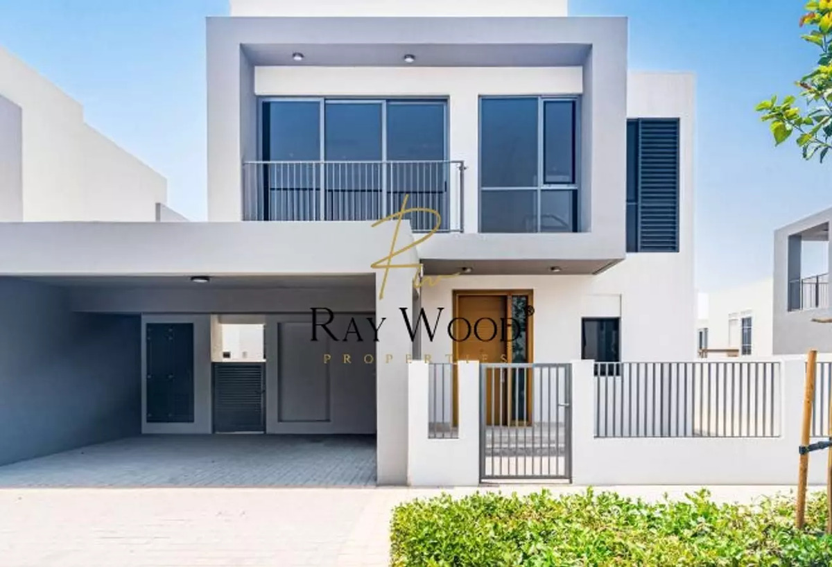 4 bedrooms Villa in Dubai Hills Estate, UAE No. 1014