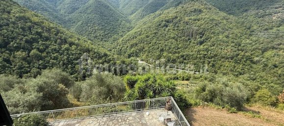 Casa de 3 dormitorios en Borghetto d'Arroscia, Italy No. 313315 22