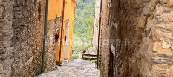 Casa de 3 dormitorios en Borghetto d'Arroscia, Italy No. 313315 6