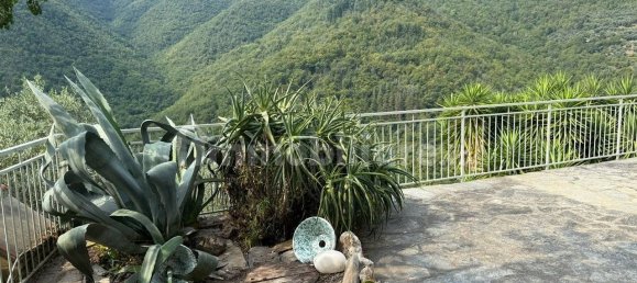 Casa de 3 dormitorios en Borghetto d'Arroscia, Italy No. 313315 3