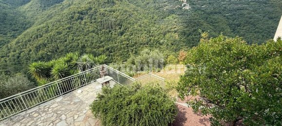 Casa de 3 dormitorios en Borghetto d'Arroscia, Italy No. 313315 25