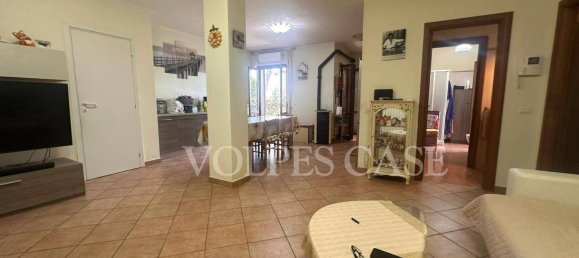 3 bedrooms Apartment in Perugia, Italy No. 353175 2