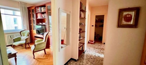 4 bedrooms Apartment in Aosta, Italy No. 331622 2