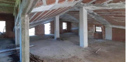 Apartamento de 3 dormitorios en Cercepiccola, Italy No. 355801 4