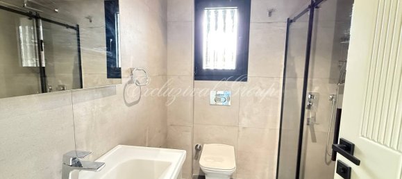 Villa de 4+1 en Izmir, Turkey No. 32790 11