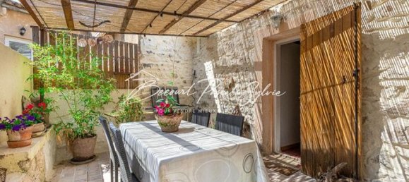 Adosado de 2 dormitorios en Fontaine-de-Vaucluse, France No. 304277 3