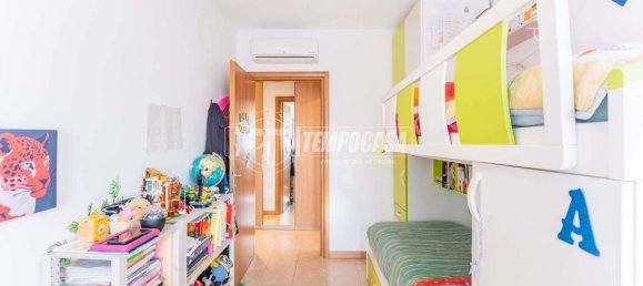 2 Schlafzimmer Wohnung in Bollate, Italy, Nr. 376494 17