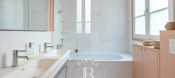 3 غرف نوم شقة في Paris, France رقم 177958 10