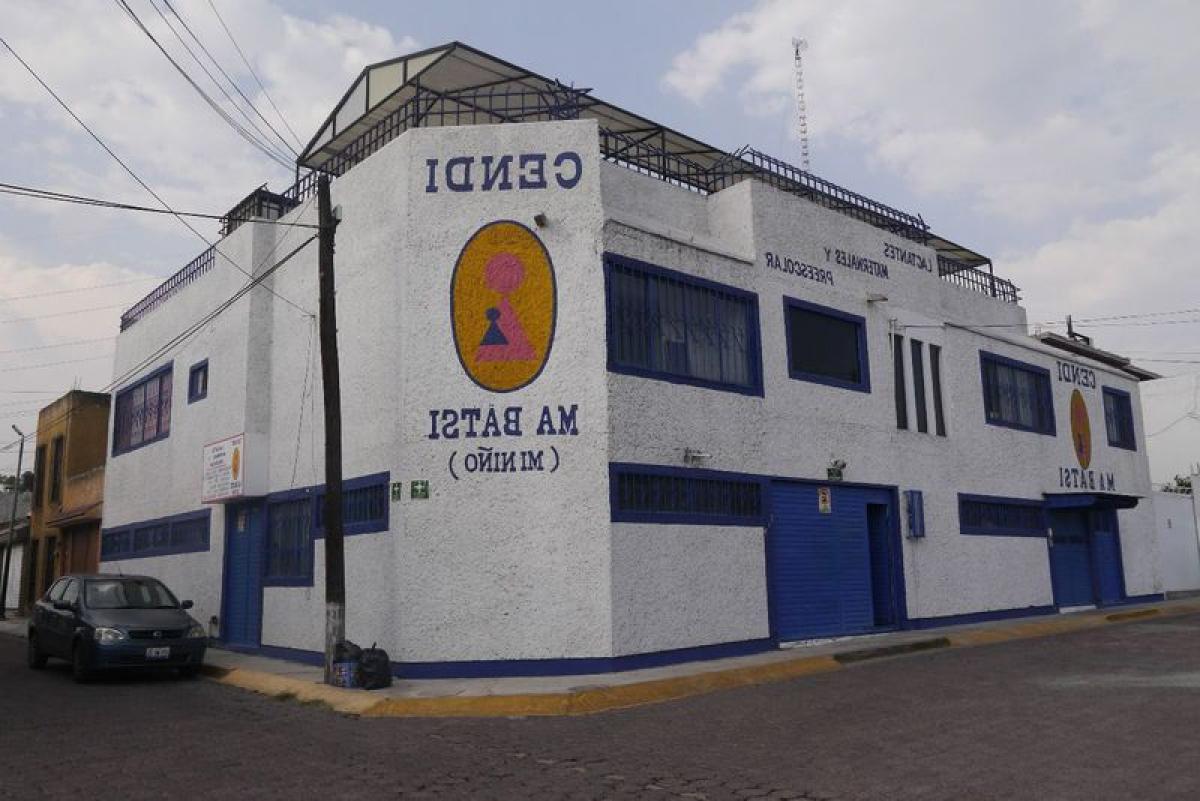 318m² Building in Queretaro, Mexico No. 199740