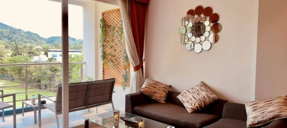 Condominio de 2 dormitorios en Kathu, Thailand No. 15092 2