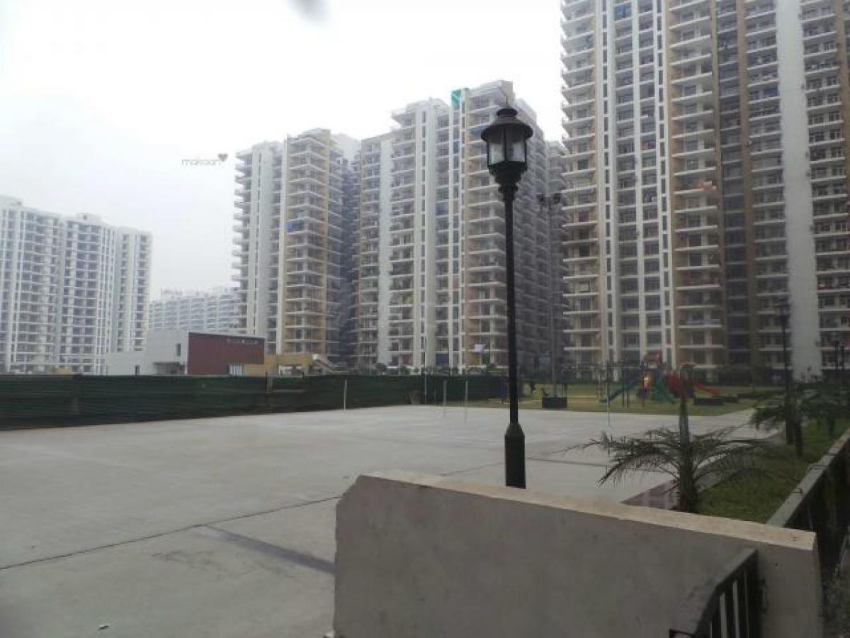 3 bedrooms House in Ghaziabad, India No. 55896