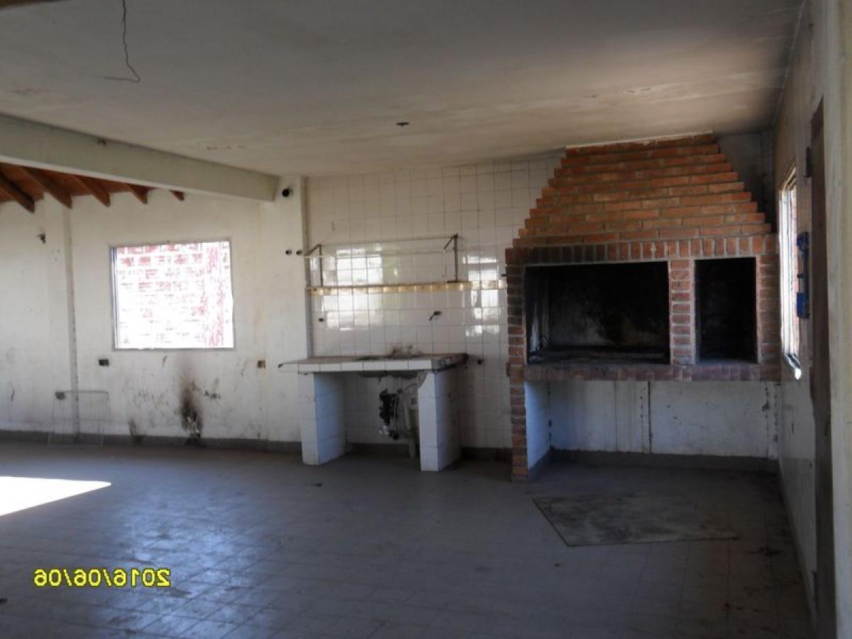  Land in Malvinas Argentinas, Argentina No. 35244