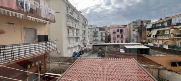 2 bedrooms Apartment in Naples, Italy No. 22089 13
