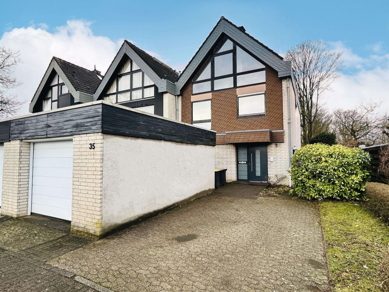 6 rooms Townhouse in Wuppertal, Germany No. 41435