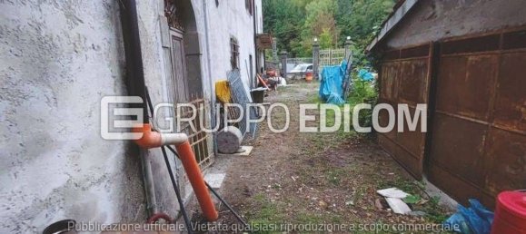 5 rooms Apartment in Fivizzano, Italy No. 49136 6