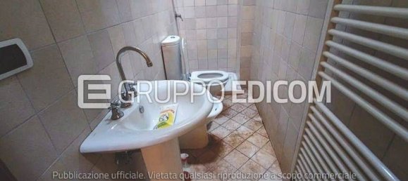 5 rooms Apartment in Fivizzano, Italy No. 49136 11