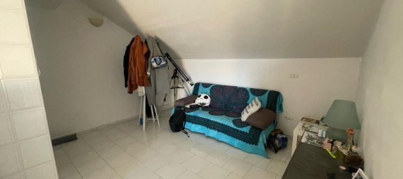 3غرفة شقة في Giugliano in Campania, Italy رقم 72061 11