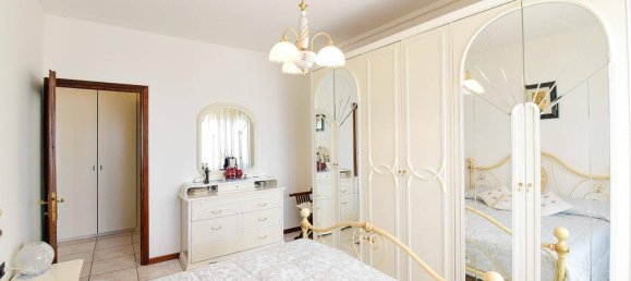 3-Zimmer Wohnung in Desio, Italy, Nr. 32679 15