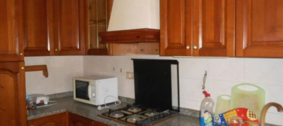 3 rooms Apartment in Pioltello, Italy No. 227332 6