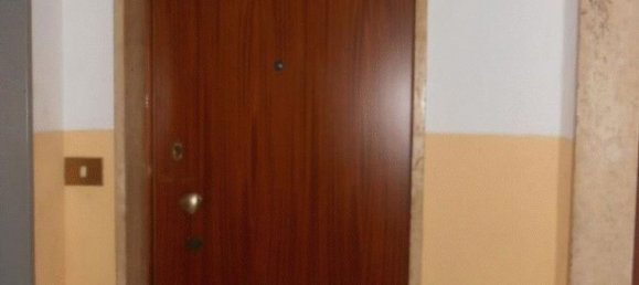 3 rooms Apartment in Pioltello, Italy No. 227332 3