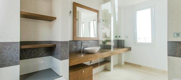 4 Schlafzimmer Villa in Moraira, Spain, Nr. 88352 31