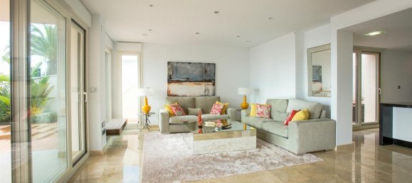 4 Schlafzimmer Villa in Moraira, Spain, Nr. 88352 8