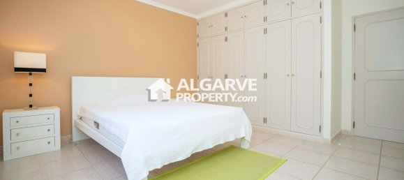 Villa de 4 dormitorios en Quarteira, Portugal No. 101616 15