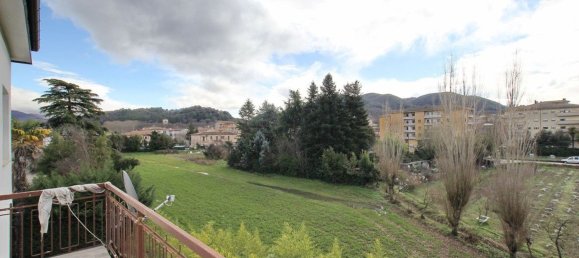 7 rooms Apartment in Rieti, Italy No. 289252 18