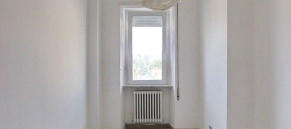 7 rooms Apartment in Rieti, Italy No. 289252 32