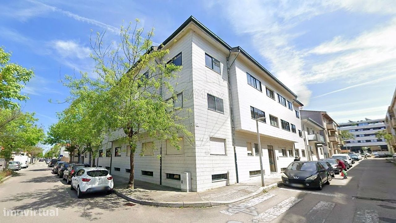 2 bedrooms Apartment in Espinho, Portugal No. 314915