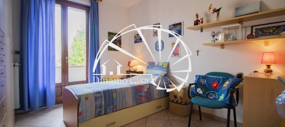 Casa de 5 habitaciónes en Prato, Italy No. 136022 10