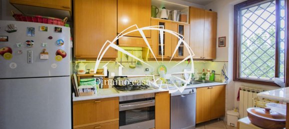 Casa de 5 habitaciónes en Prato, Italy No. 136022 7