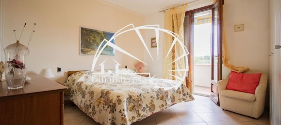 Casa de 5 habitaciónes en Prato, Italy No. 136022 8